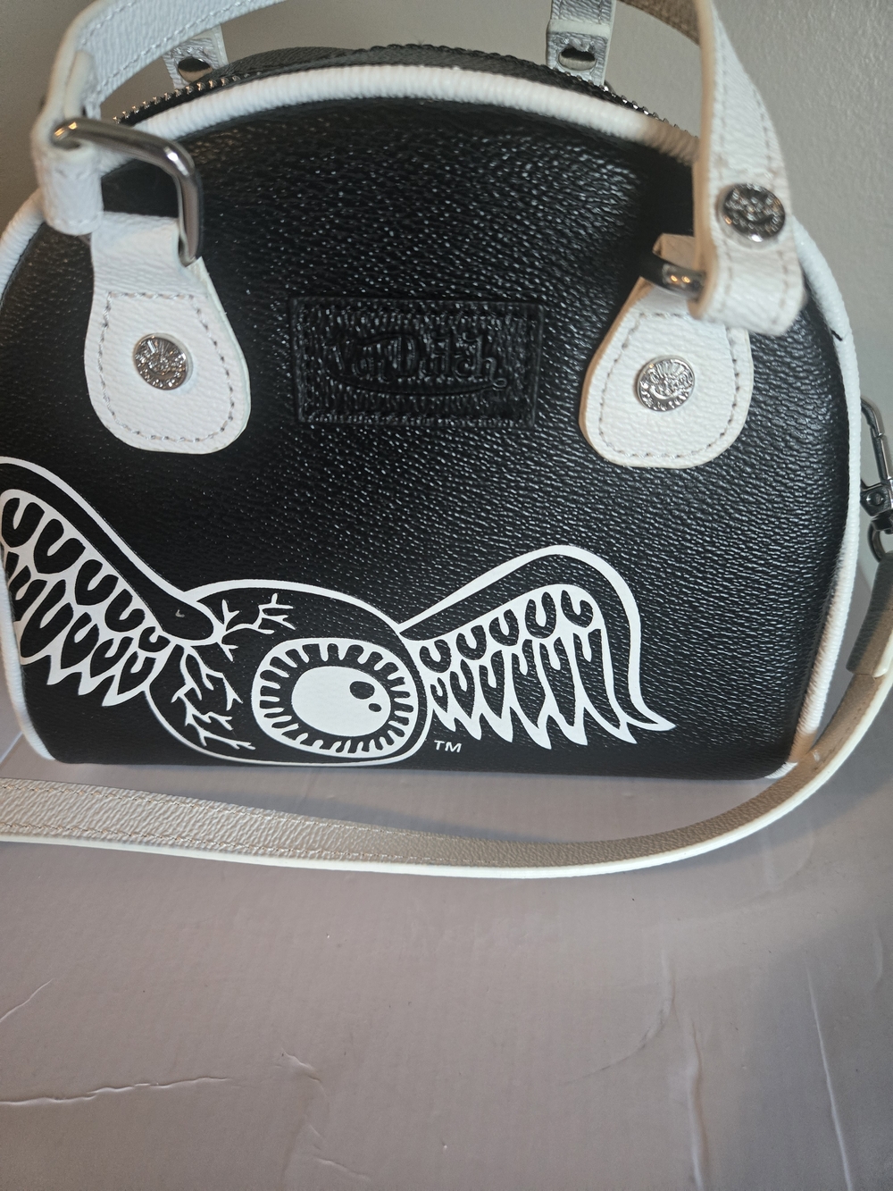 Von Dutch Black & White Mini Bolwling Crossbody Bag NEW - Picture 2 of 6